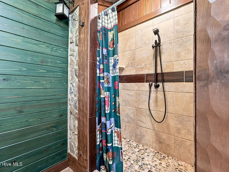5103 Hillmon Grove Rd — Photo 29
