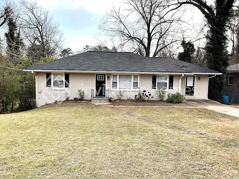 1620 Flintwood Dr SE