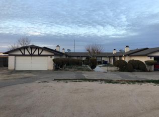 21194 Laguna Rd APT 3, Apple Valley, CA 92308