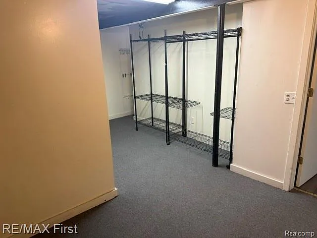 15012 Congress Dr — Photo 22