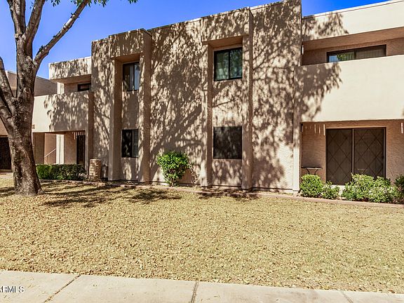 3rd image of 1920 W LINDNER Avenue #137