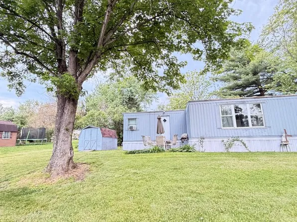 34 Cypress Ln, Carlisle, PA 17015