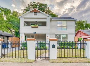 313 S Montreal Ave, Dallas, TX 75208