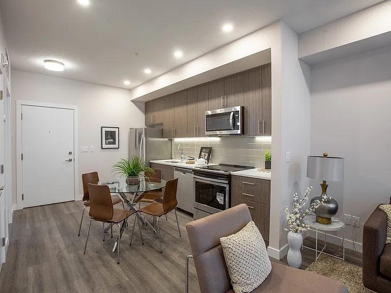 5112 Elbow Dr SW — Photo 10