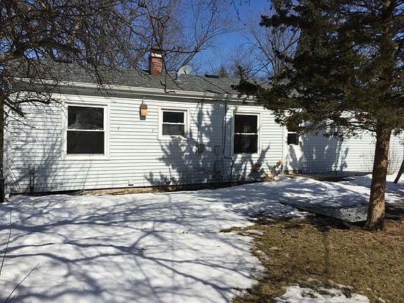 2nd image of 1753 Poplar Ave
