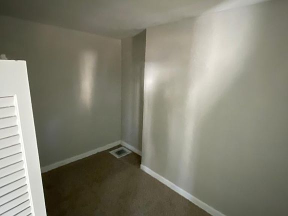 5th image of 1681 Elberon Ave #1