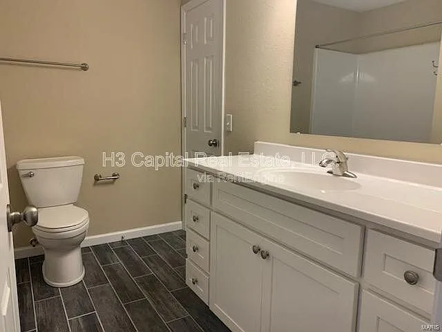 80 Village Ct — Photo 8