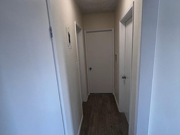 5th image of 1232 W Florence Ave APT 1