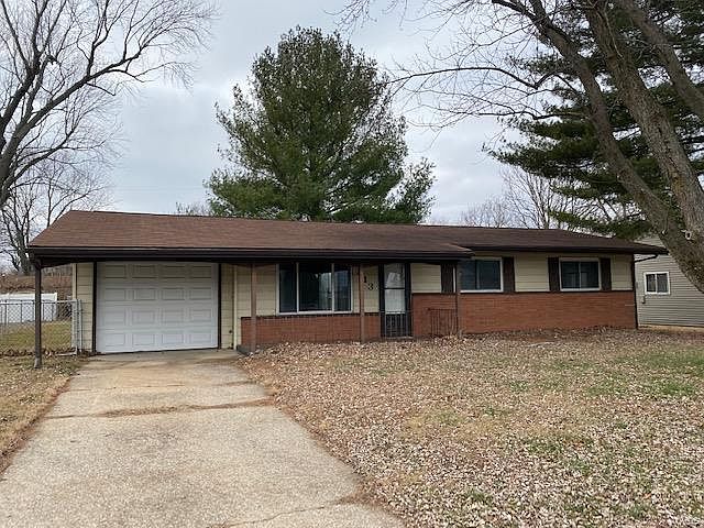 1st image of 813 Coral Dr