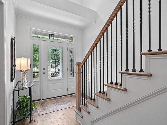 3rd image of 1750 River Club Way