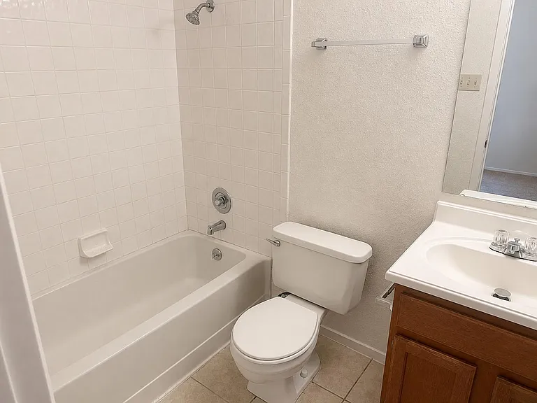 8205 W Gate Blvd #B — Photo 15