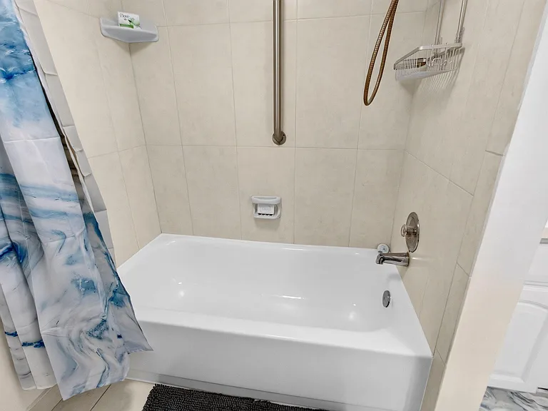 550 SW 2nd Ave #125 — Photo 42