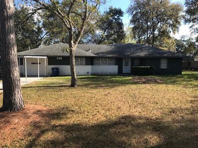 706 Shady Dr, Sweeny, TX, 77480