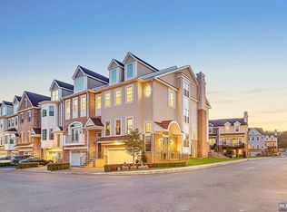 101 Brandon Ct, Montvale, NJ 07645