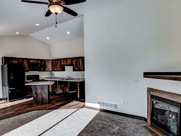 5th image of 1932 Southridge Ave #1