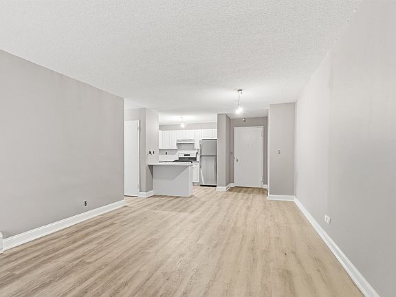 4th image of 5601 Boulevard East #18F