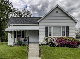 317 E Lee Ave, Vinton, VA 24179