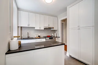 Rented by Akelius Real Estate Management