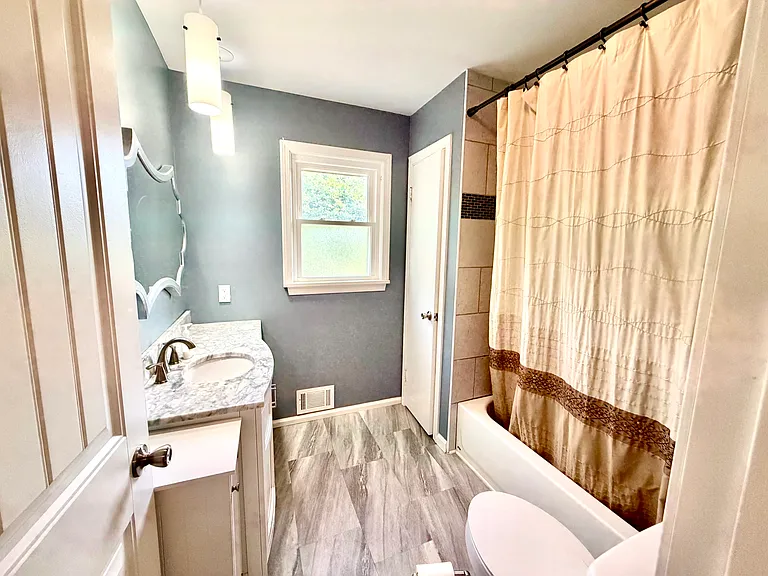 4111 Caven Ct — Photo 11
