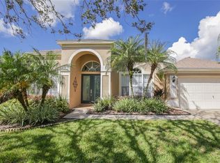 16945 Falconridge Rd, Lithia, FL 33547