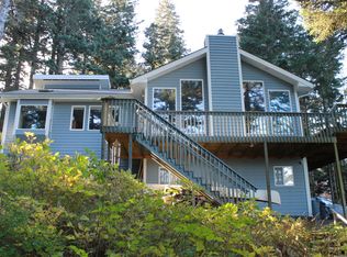 300 Seabreeze Cir, Kodiak, AK 99615