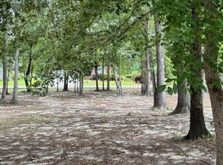 813 Bentwood Cir, Manning, SC 29102