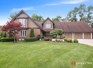 409 W Willow Rd, Prospect Heights, IL 60070