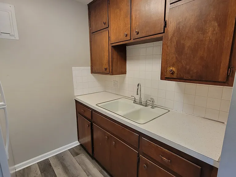 5725 Leavenworth Rd #4 — Photo 32