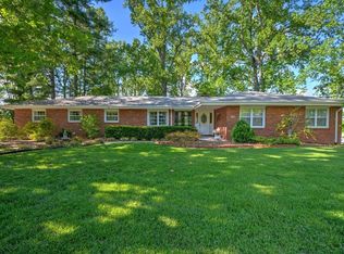 305 Valparaiso Rd, Oak Ridge, TN 37830