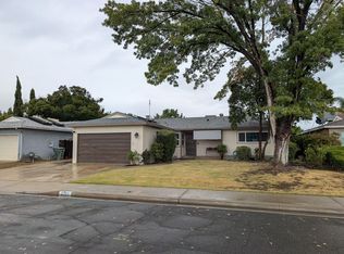 1715 Fordham Ave, Clovis, CA 93611