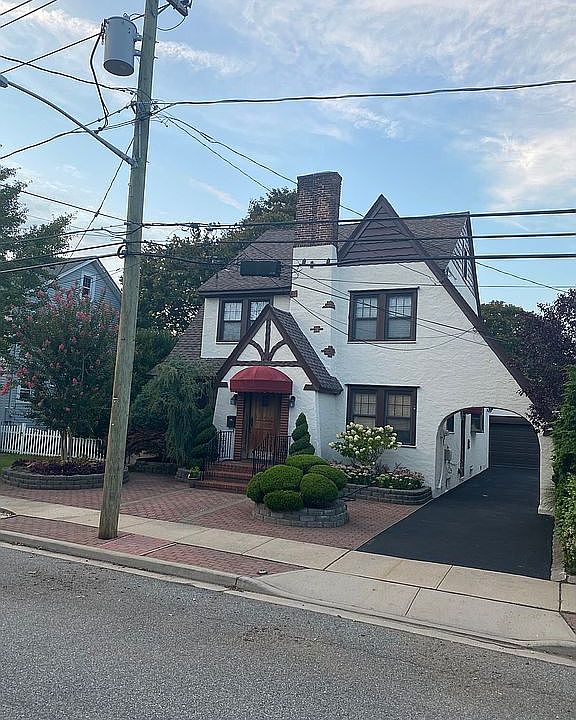 1st image of 98 Wilson St