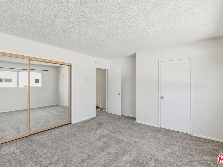 1330 Yale St #2 — Photo 21