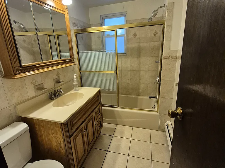 814 Pavonia Ave #1 — Photo 4