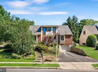 848 Skyline Dr, Erdenheim, PA 19038