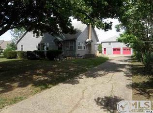 1585 Wolf Lake Rd, Grass Lake, MI 49240