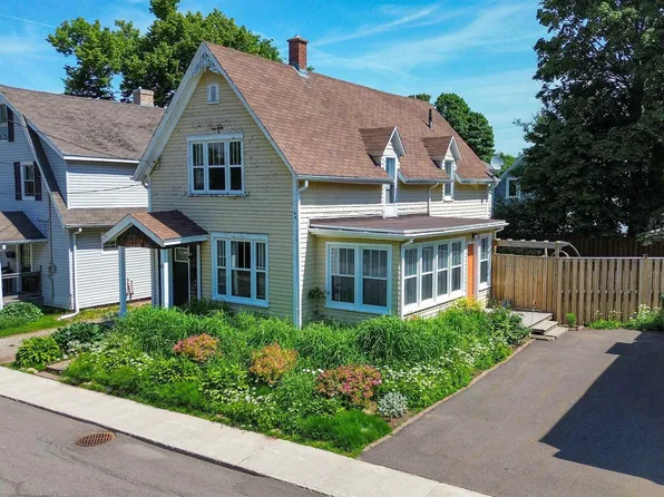 66 Walthen Dr, Charlottetown, PE C1A 4T8