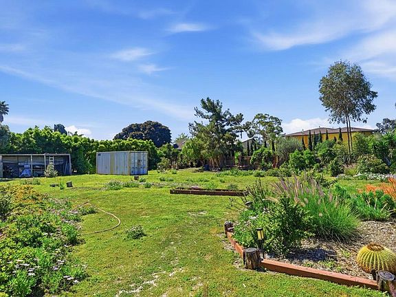 3rd image of 1355 Rainbow Ridge Ln