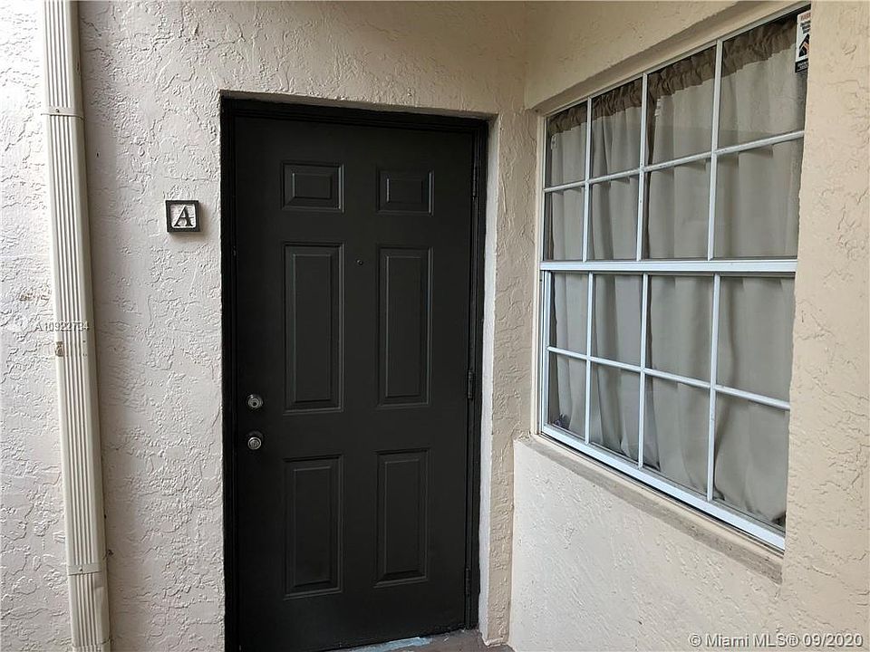 2nd image of 891 Cypress Park Way #A6