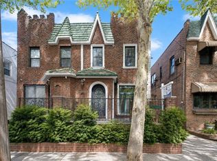 1821 Burnett St, Brooklyn, NY 11229