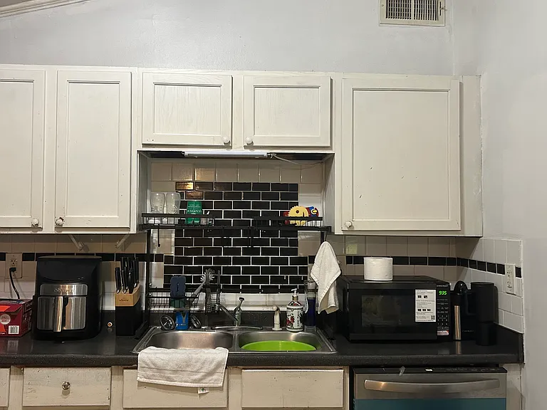 2732 S Bamby Ln — Photo 6