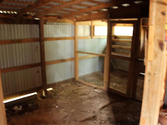 5th image of 320 County Road 343a