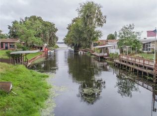2545 County Road 448, Lake Panasoffkee, FL 33538