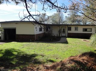 315 Hughes Rd, Grass Valley, CA 95945