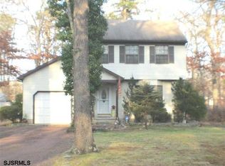 305 Huntington Ct, Galloway, NJ 08205