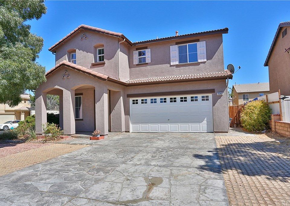 1st image of 15143 Paddock Ct
