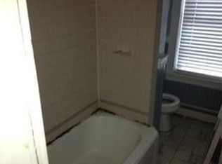 16 Laramee St, West Warwick, RI 02893