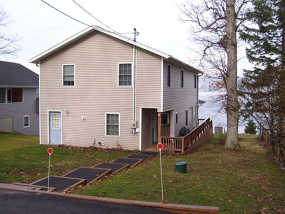 2nd image of 4364 Lakeshore Dr