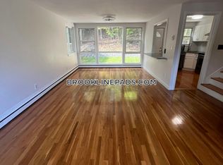 117-121 Chestnut St, Brookline, MA 02445