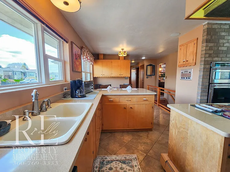 2113 Brashem Ave — Photo 9