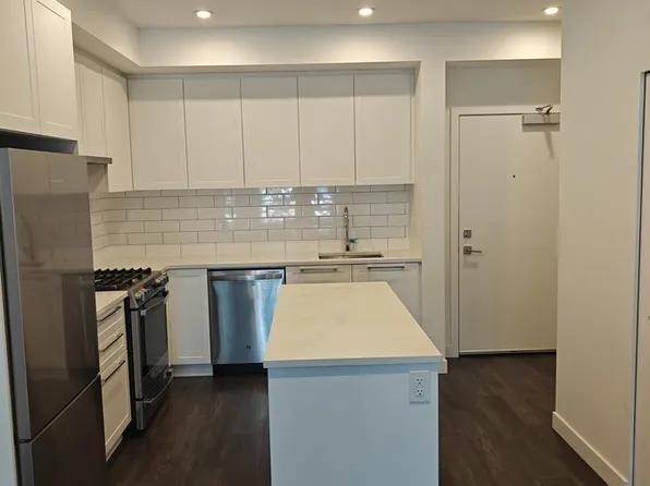 32174 George Ferguson Way #211, Abbotsford, BC V2T 2K6